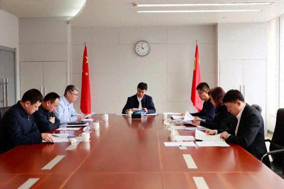 市检察院党组召开深入贯彻中央八项规定精神学习教育第1期读书班暨党组理论学习中心组专题学习会